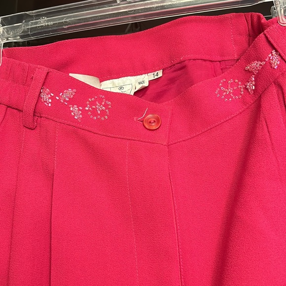 2 two-piece pink pants suit - Picture 4 of 4